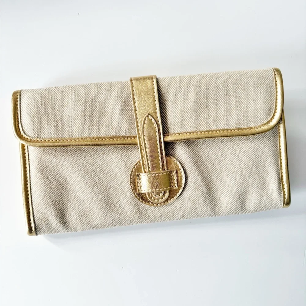 MODUS RIO || The‎ Adrian Linen + Leather Clutch Gold Beige